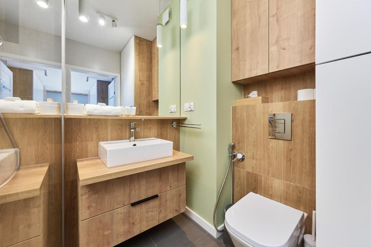 Teczowa Apartment Old Town Wroclaw By Noclegi Renters Buitenkant foto