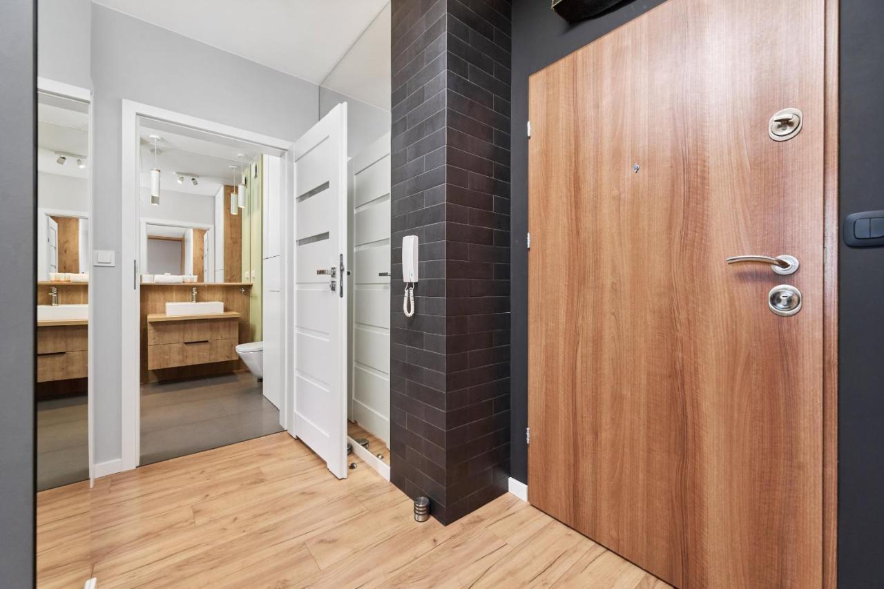 Teczowa Apartment Old Town Wroclaw By Noclegi Renters Buitenkant foto